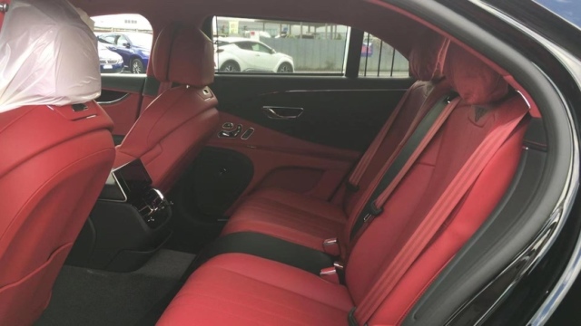 0T 五座 豪华内饰令人叹为观止电子pg